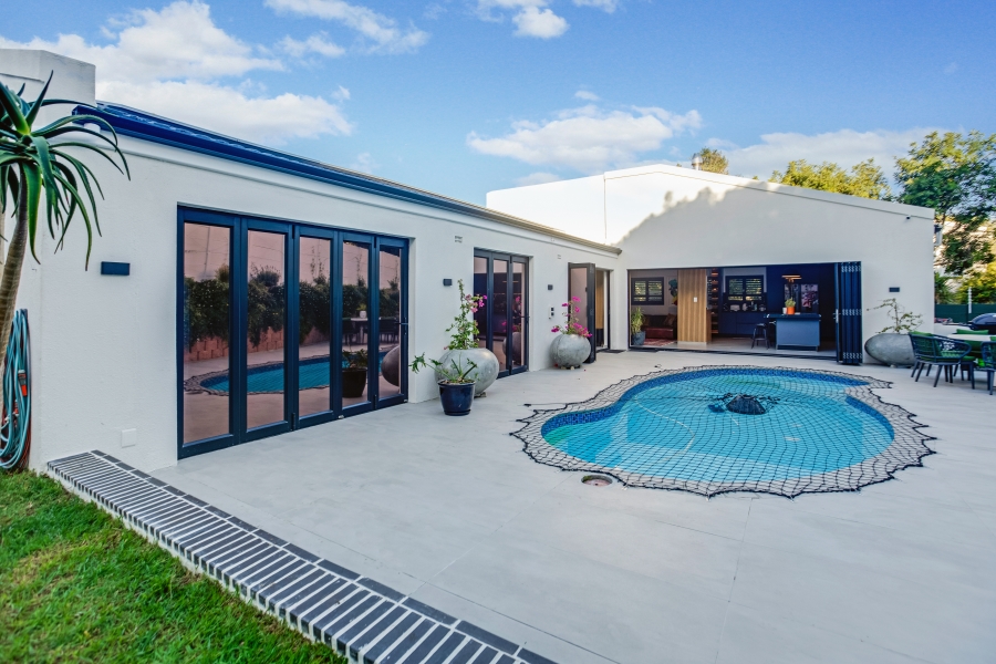 3 Bedroom Property for Sale in Northshore Western Cape